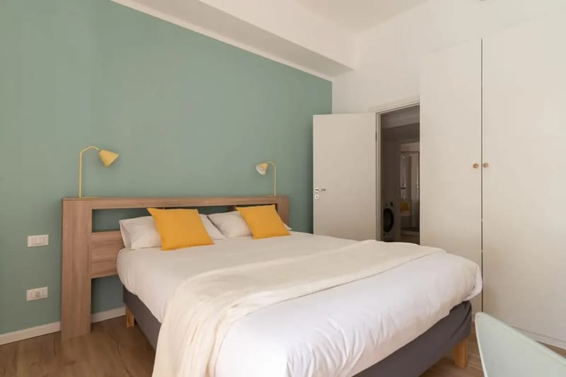Charming 2BR w/ AC Steps from Navigli Canals