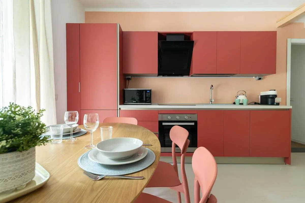 Charming 2BR w/ AC Steps from Navigli Canals