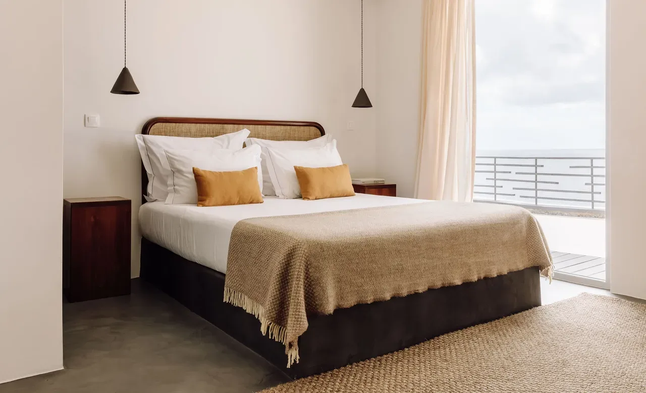 White Exclusive Suites & Villas