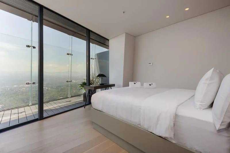 Luxurious 1BR with Panoramic View