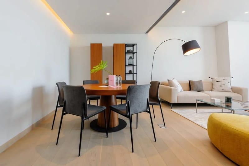 Luxurious 1BR with Panoramic View