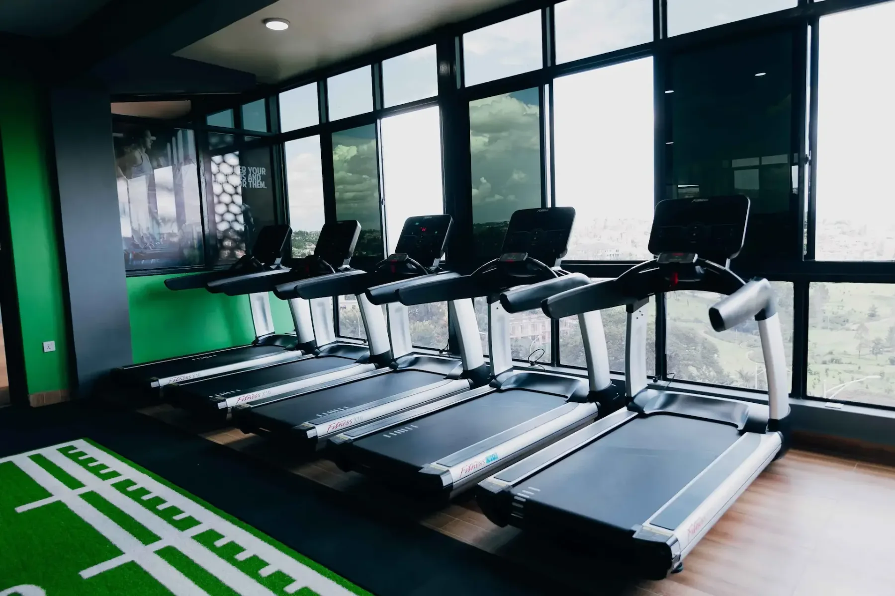 Zona de cardio de Fitness Point