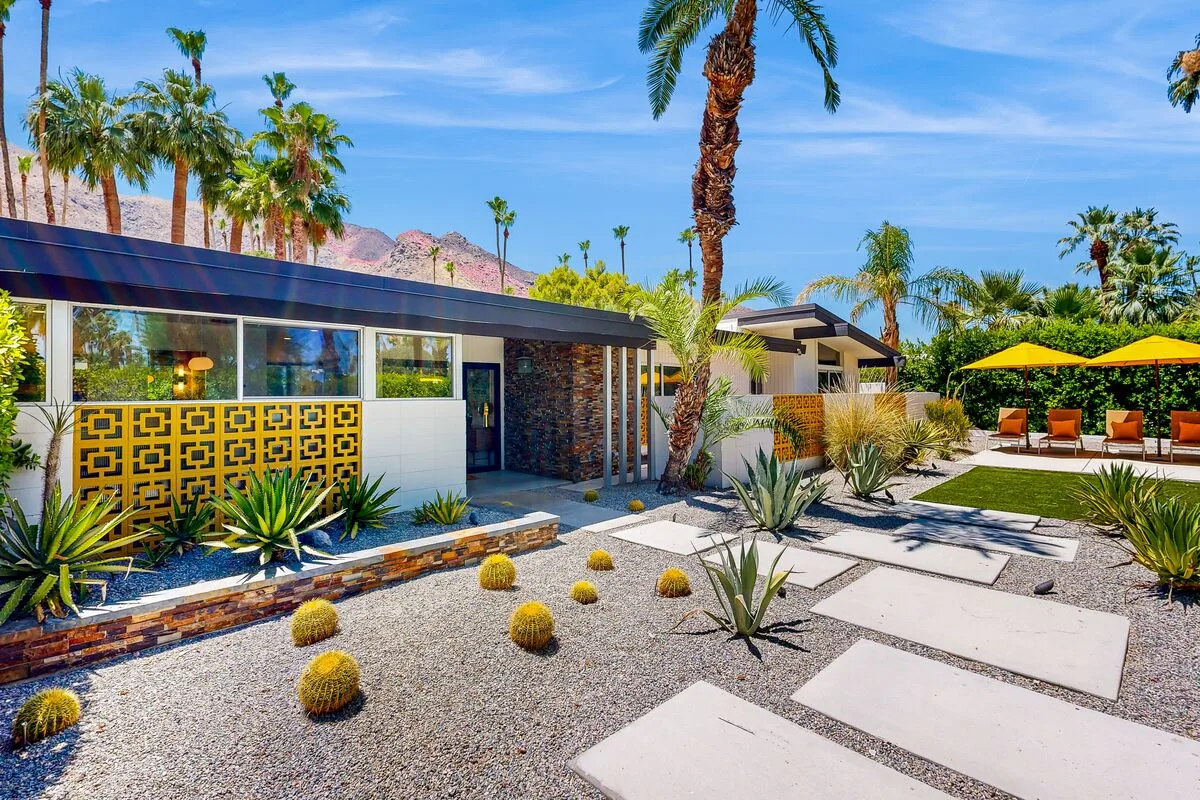 Palm Springs Luxury Retreat
