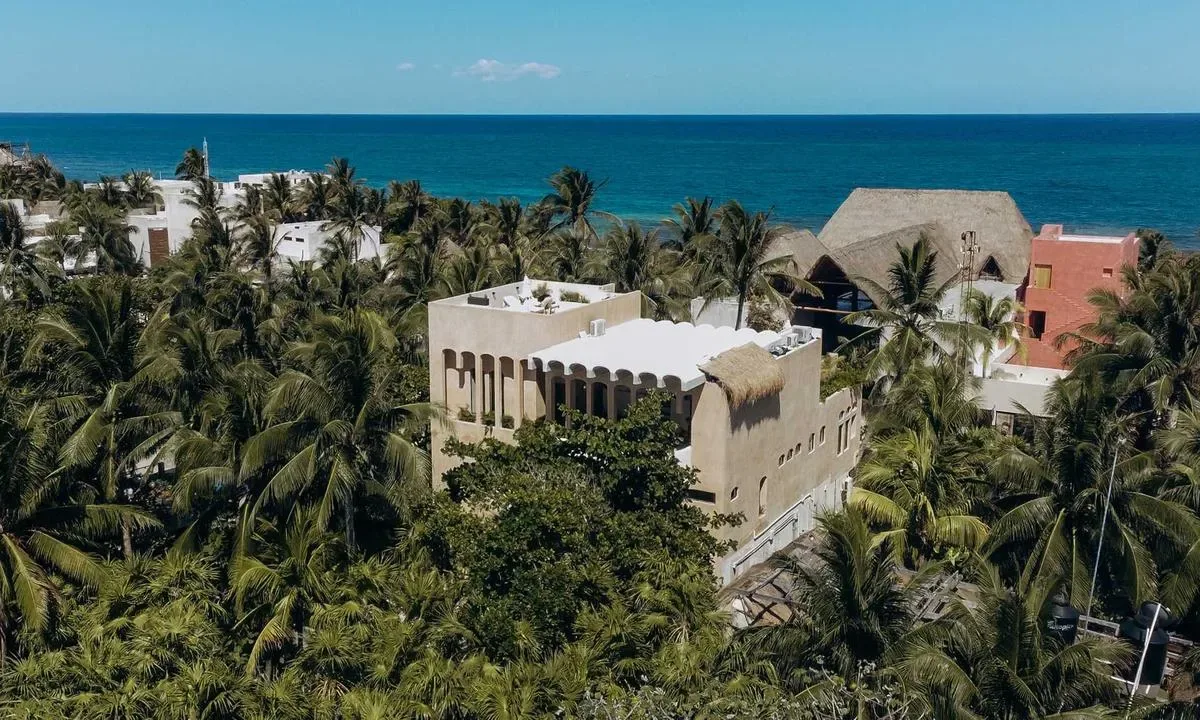Stylish Nature-Immersed Villa in Tulum