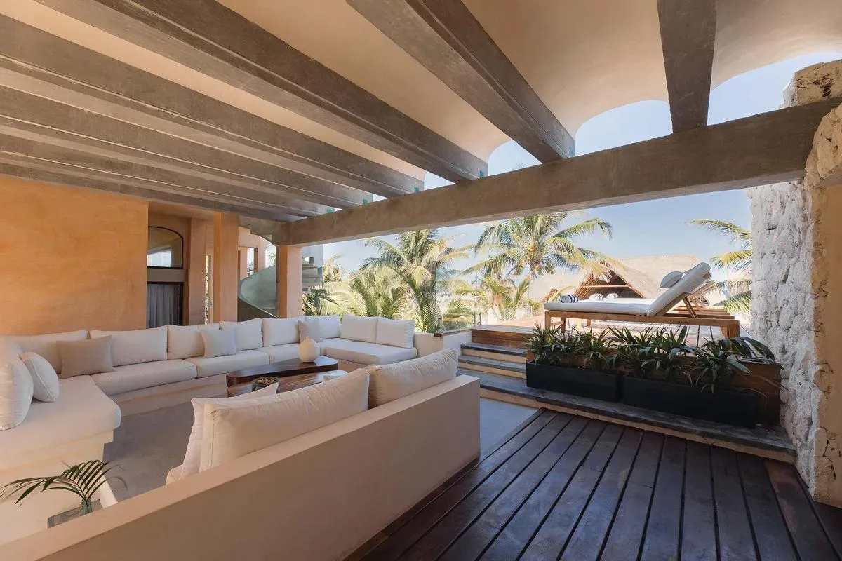 Stylish Nature-Immersed Villa in Tulum