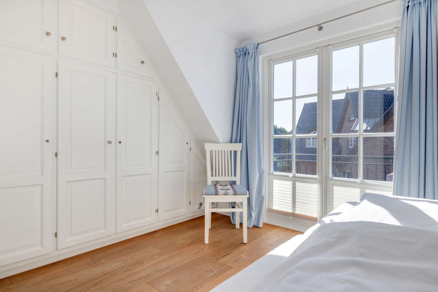 Hausteil im EG/UG/OG/DG, ca. 142 m² Nutzfläche