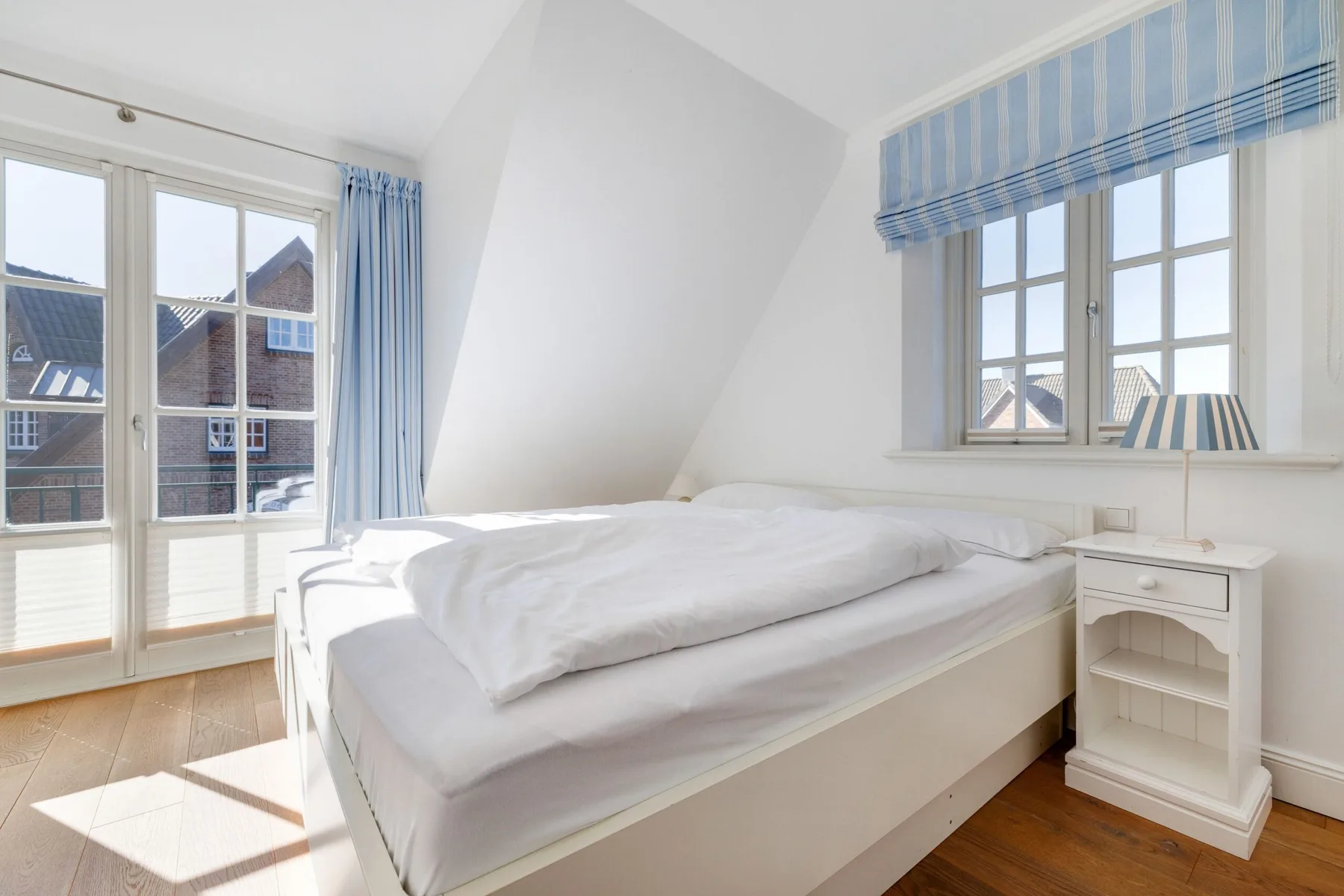 Hausteil im EG/UG/OG/DG, ca. 142 m² Nutzfläche