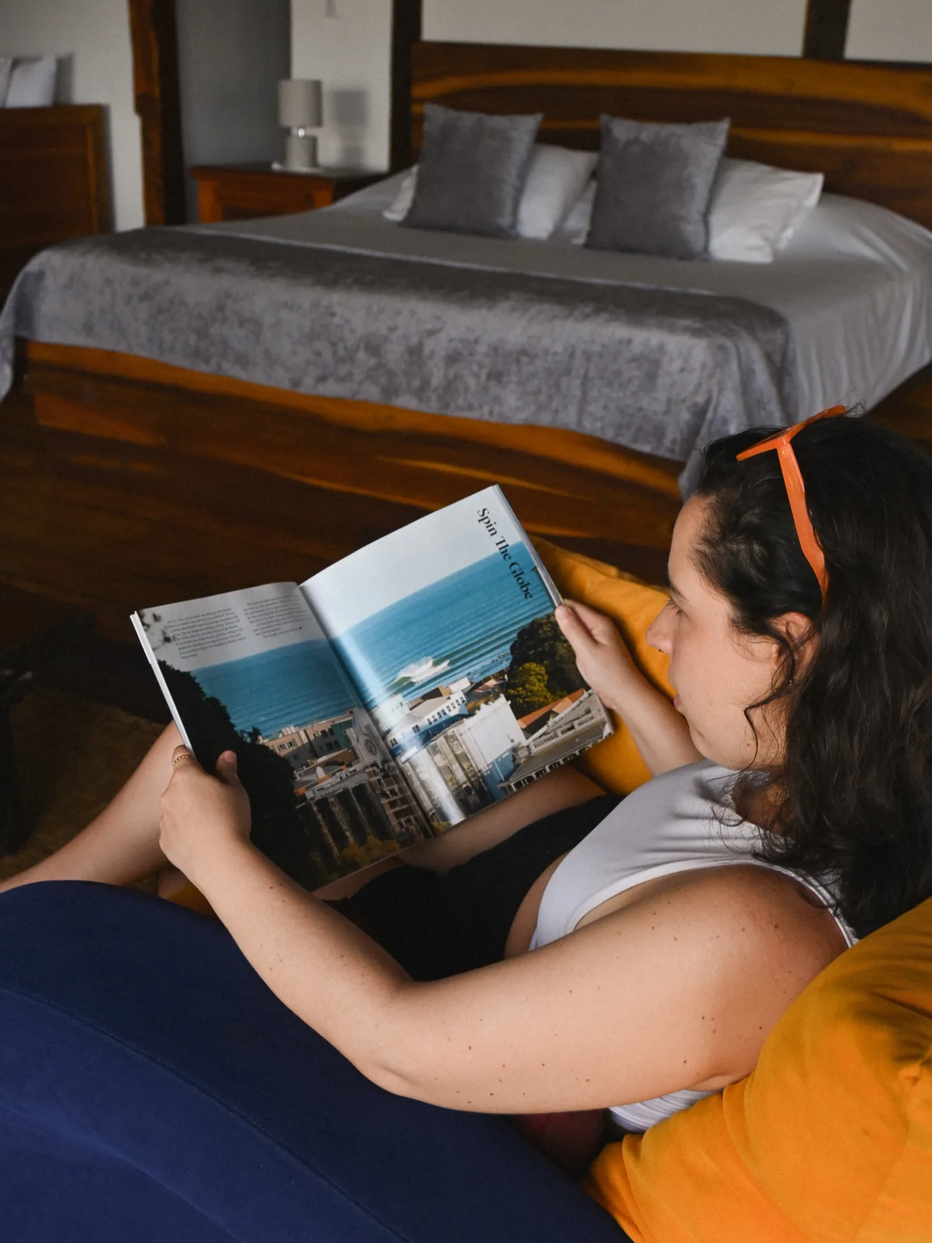 Suite 3 con cama king size y zona de estar
