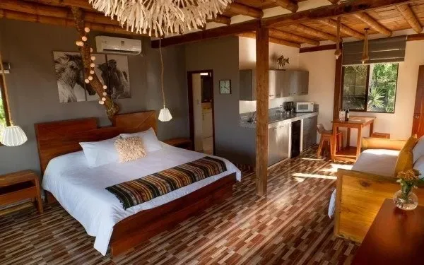 Suite estándar con balcón