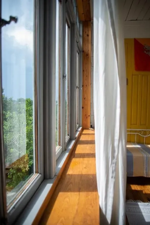 Habitación familiar con vistas a las montañas y terraza