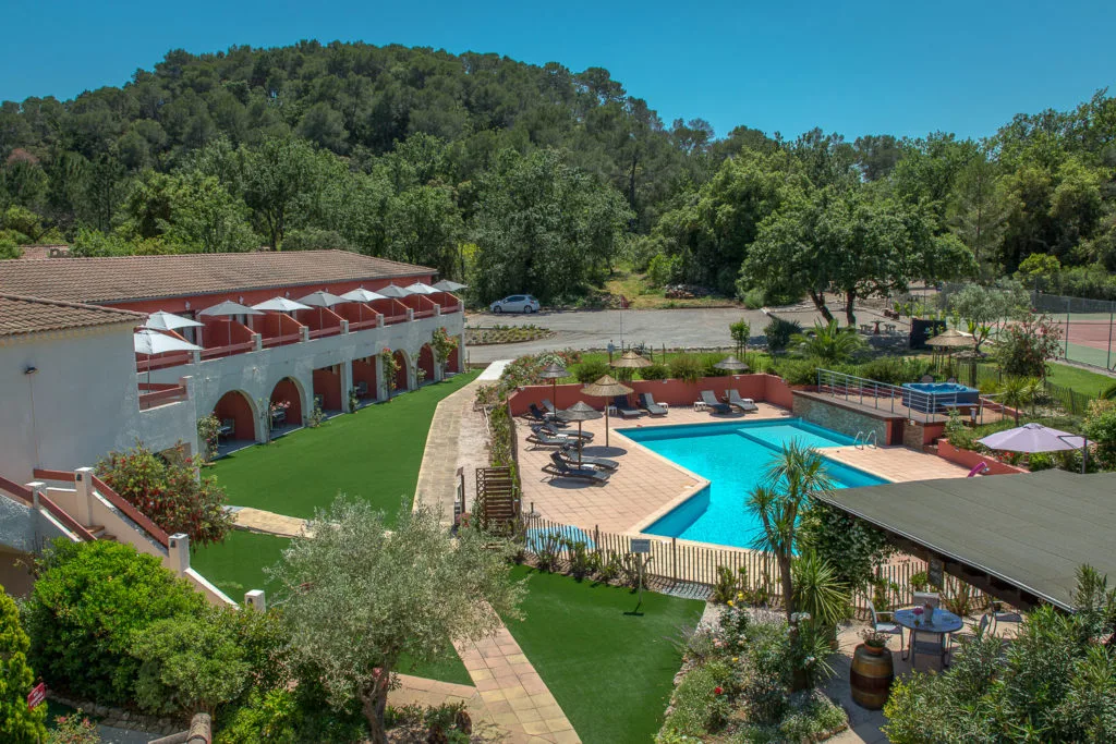 Terrenos del hotel