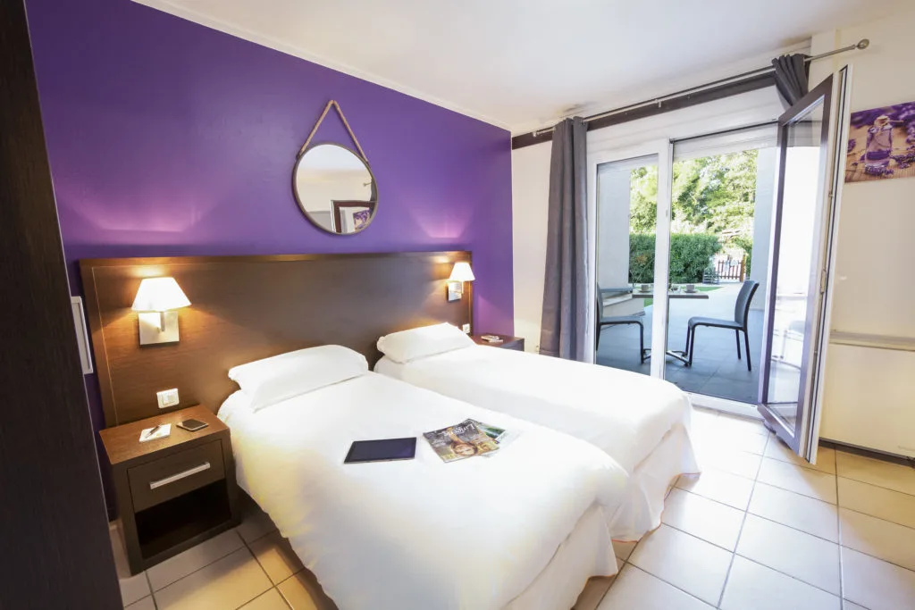 Habitación con dos camas individuales