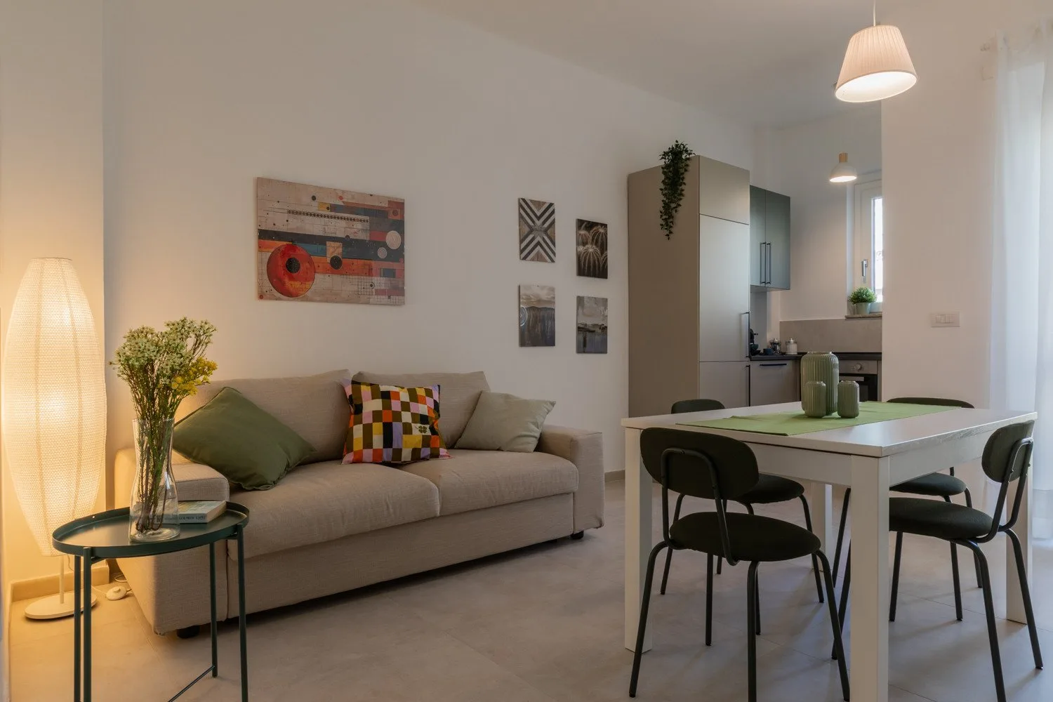 Tripoli White Home
