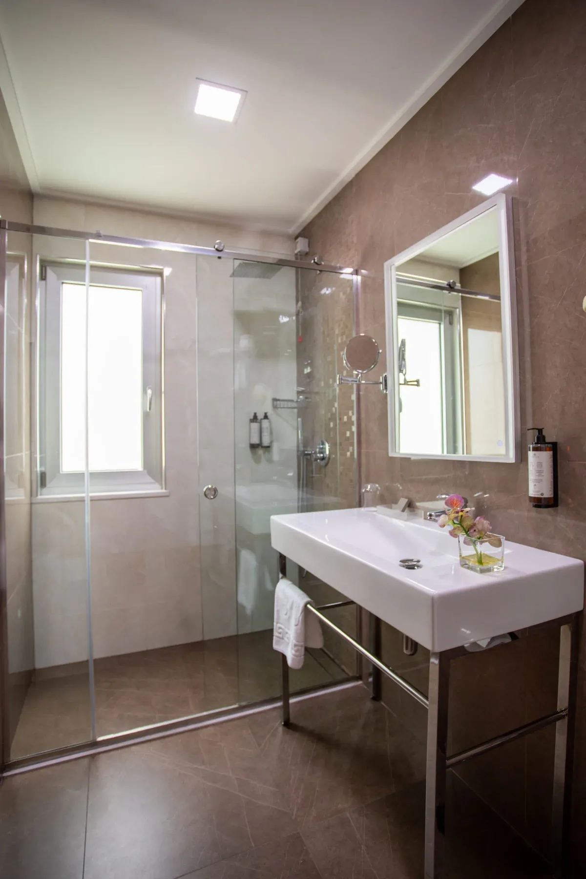 Baño de la Habitación Individual Pequeña