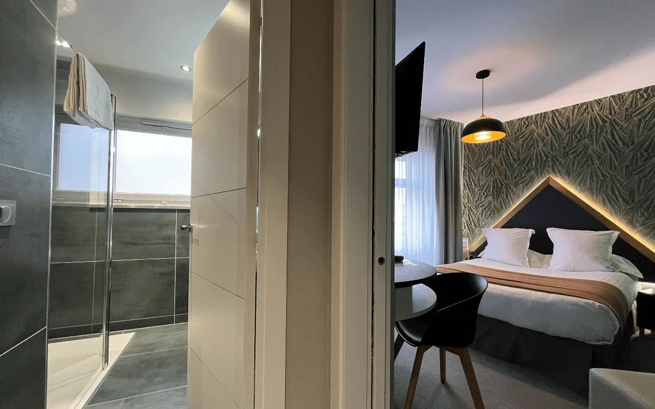 Standard double room