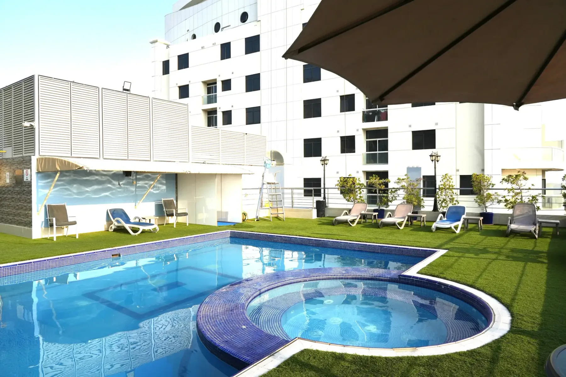 Grandeur Hotel