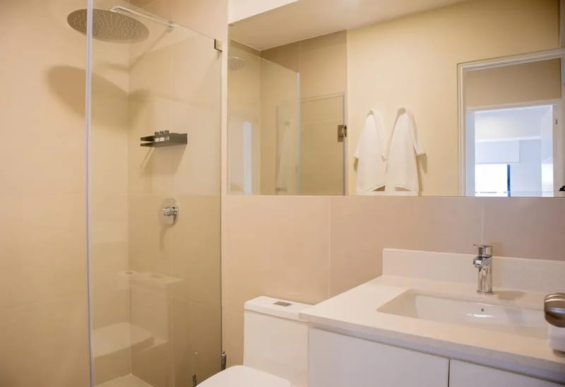 Enchanting 2BR w/ Balcony Near Kennedy Park