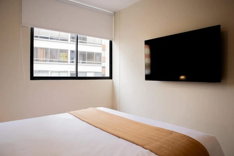 Enchanting 2BR w/ Balcony Near Kennedy Park