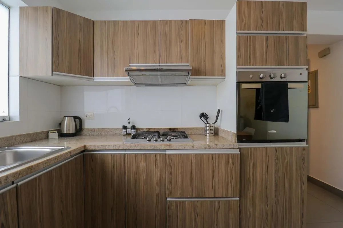 Deluxe 3BR Duplex w/ Balcony in Miraflores