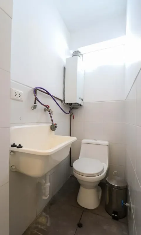 Deluxe 3BR Duplex w/ Balcony in Miraflores