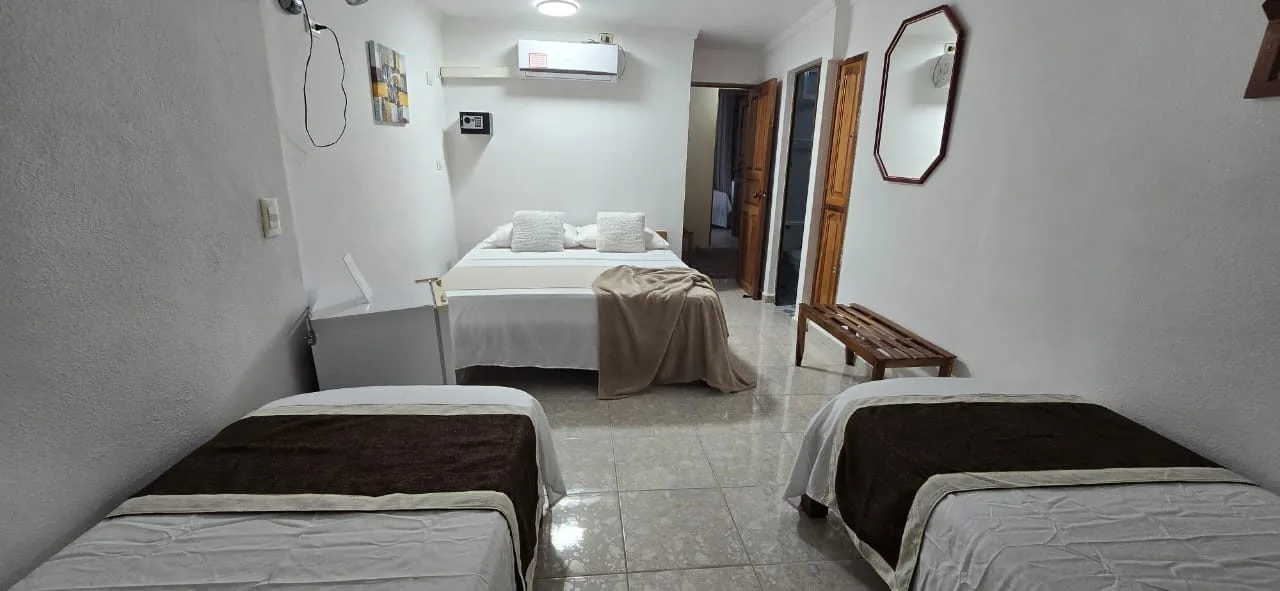 Hostal Groning