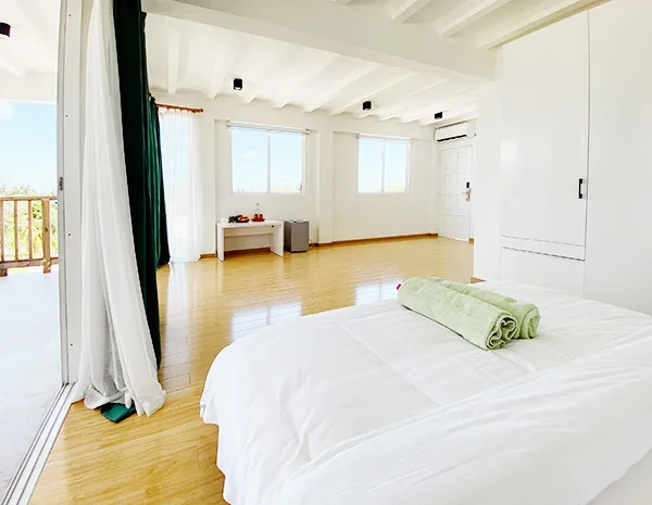 Studio room