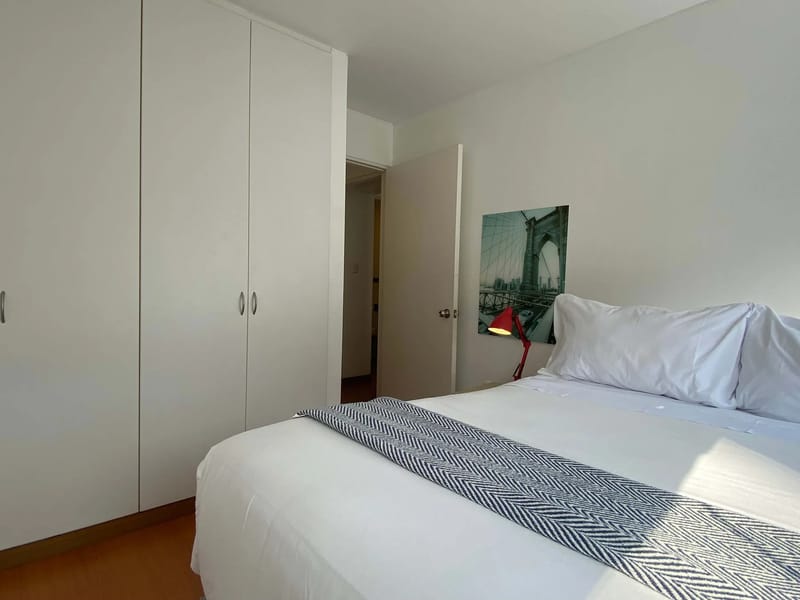 Sleek 2BR in Iconic Miraflores