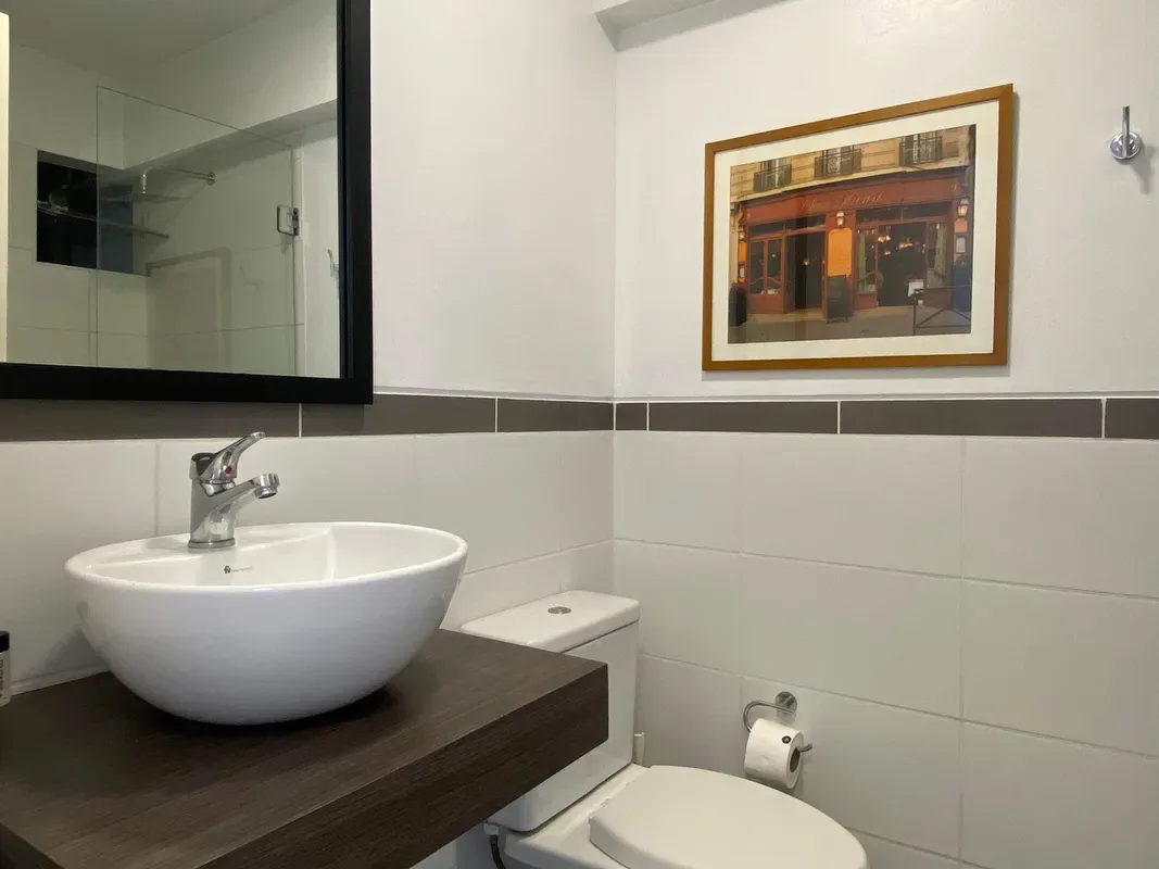 Sleek 2BR in Iconic Miraflores