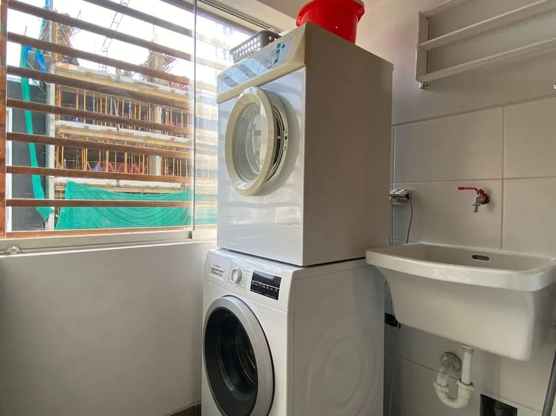 Sleek 2BR in Iconic Miraflores