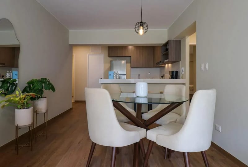 Radiant 2BR w/ Great Balcony Near Kennedy Park