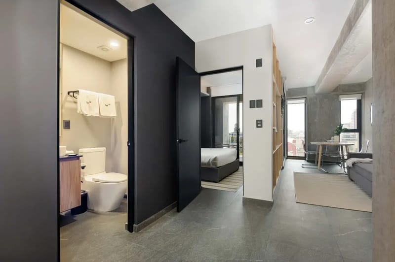 Thoughtful 2BR w/ Balcony in Tabacalera