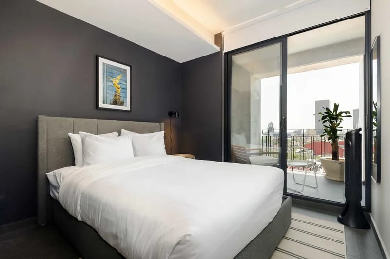 Thoughtful 2BR w/ Balcony in Tabacalera