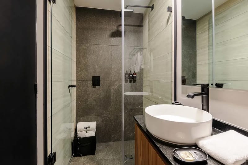 Thoughtful 2BR w/ Balcony in Tabacalera