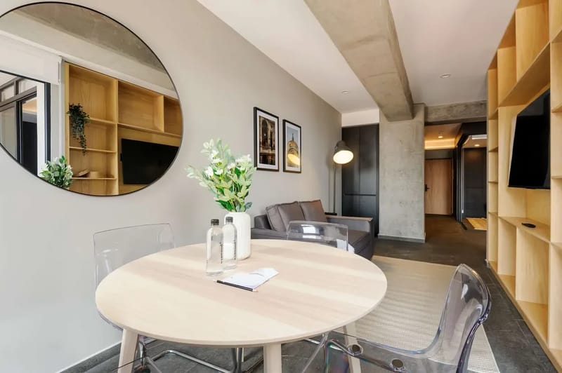 Thoughtful 2BR w/ Balcony in Tabacalera
