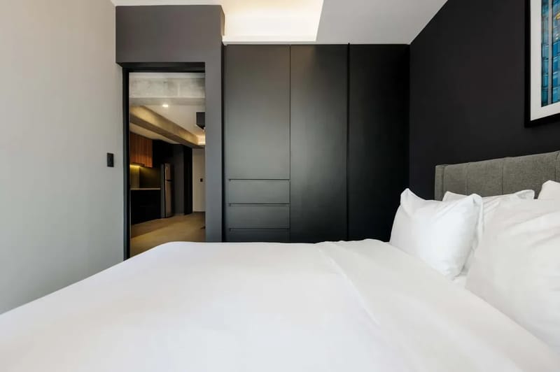 Thoughtful 2BR w/ Balcony in Tabacalera