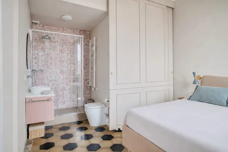 Bright 2BR Steps from Arco della Pace