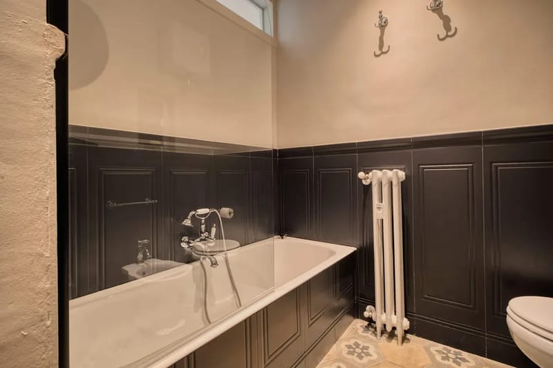 Bright 2BR Steps from Arco della Pace