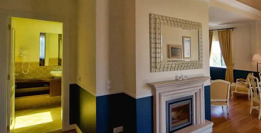 Suite living room