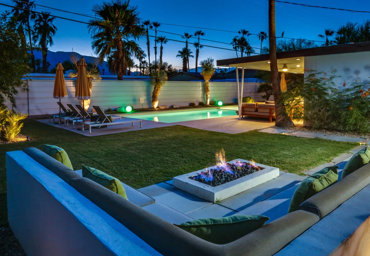 The Lucky Palm