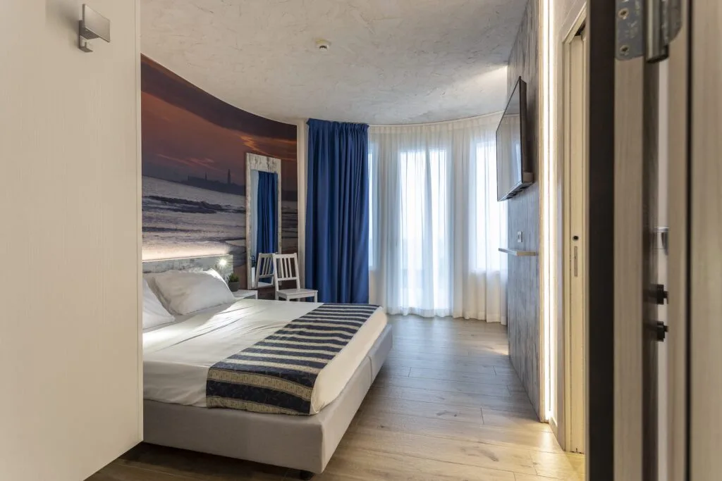 Hotel room with sea view