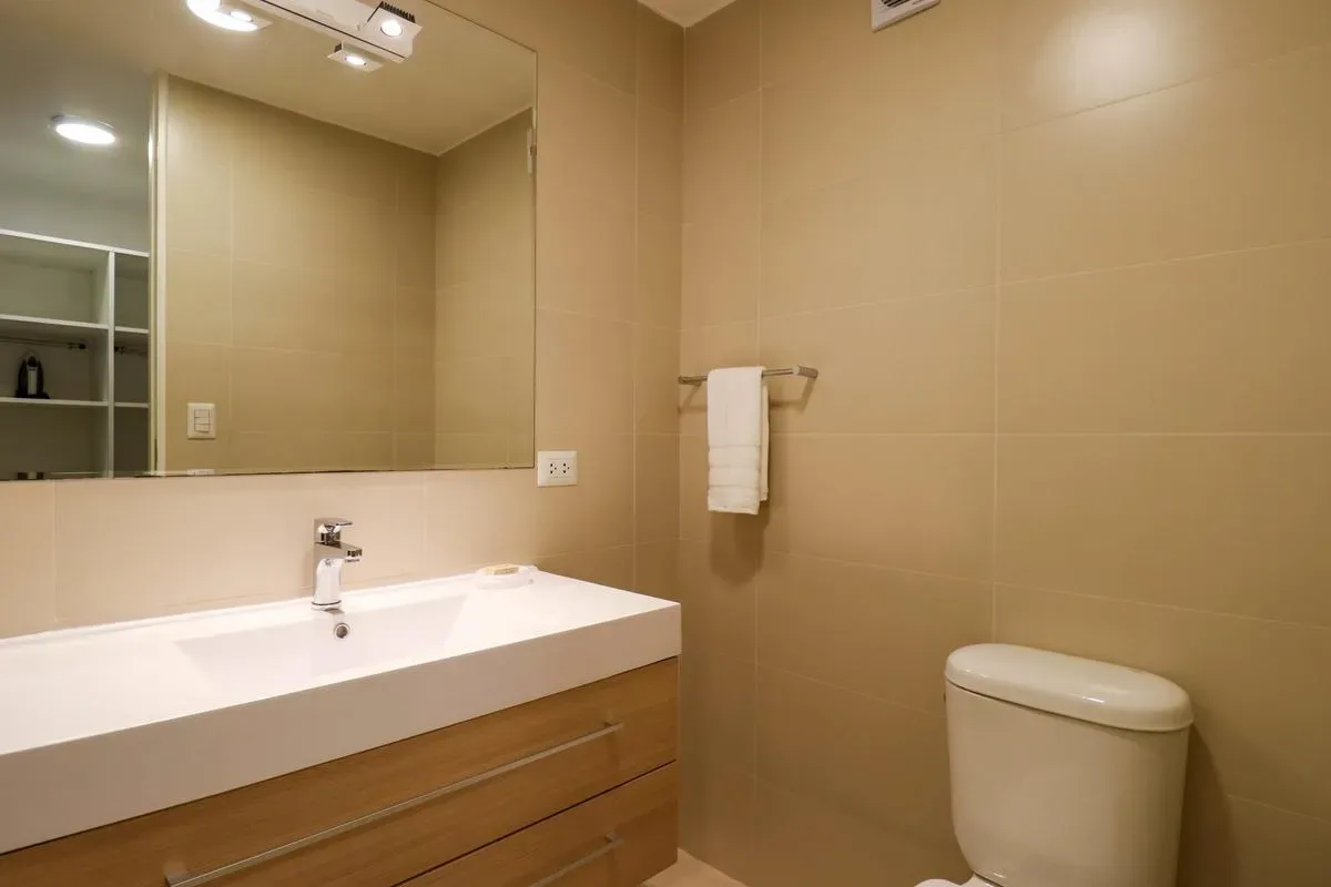 Marvelous 2BR with balcony Near Kennedy Park