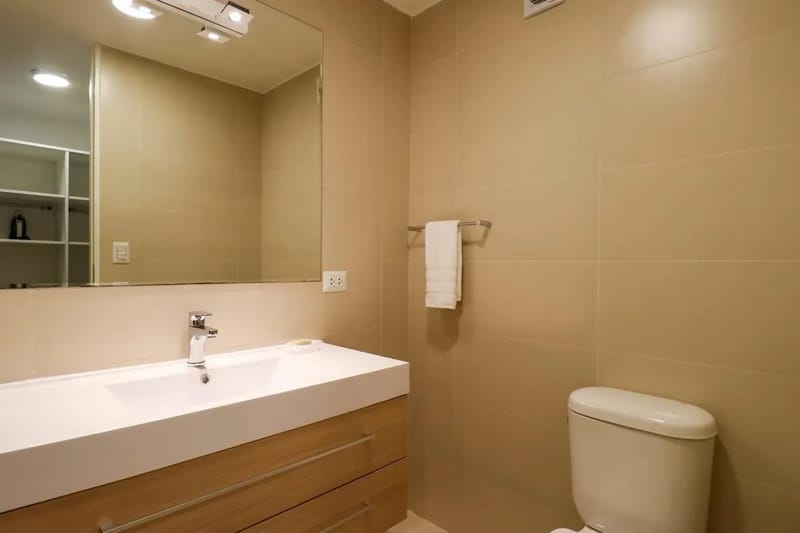 Marvelous 2BR with balcony Near Kennedy Park