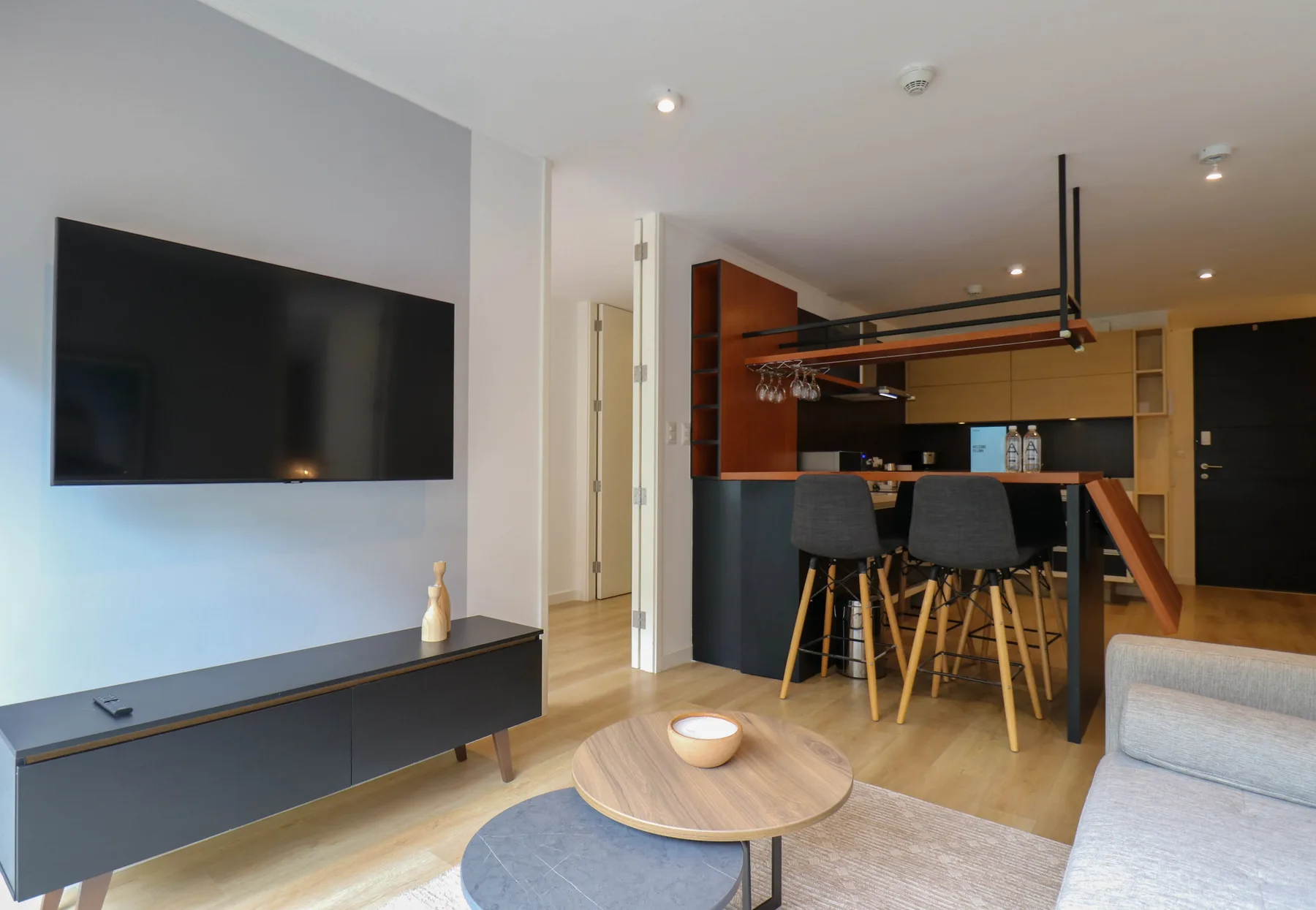 Marvelous 2BR with balcony Near Kennedy Park