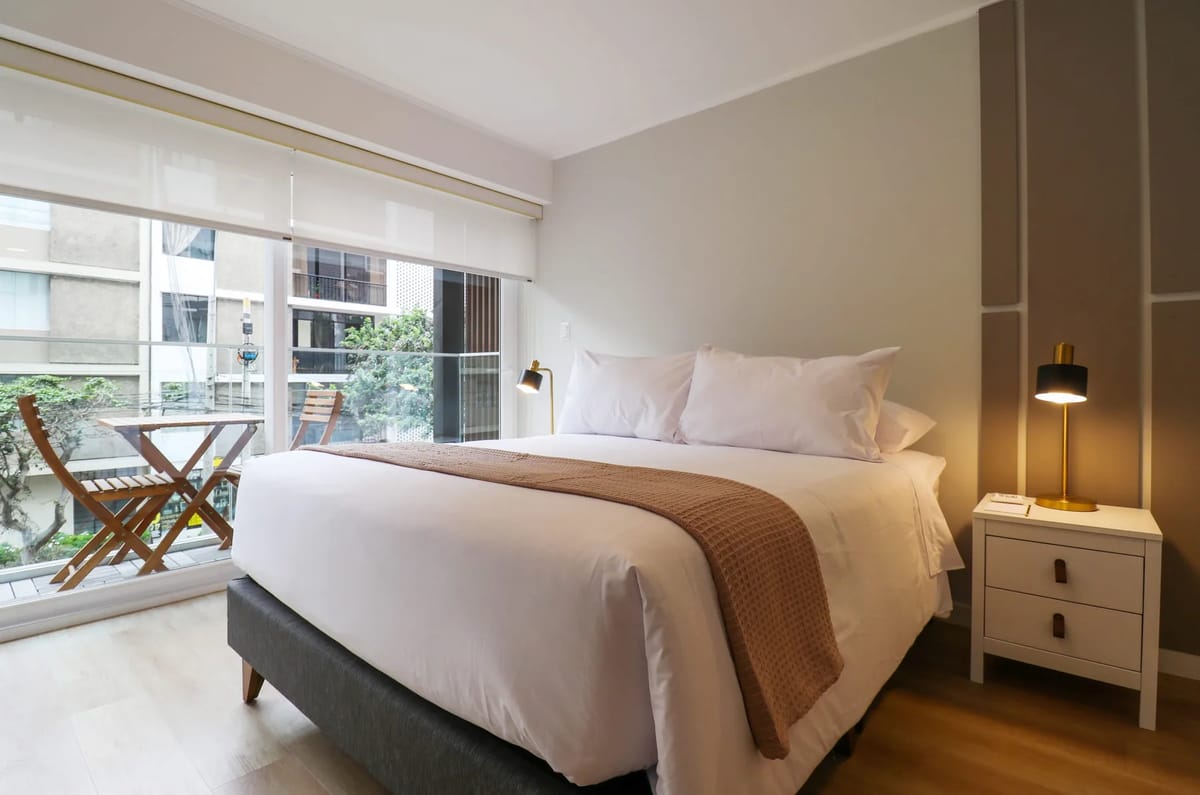 Marvelous 2BR with balcony Near Kennedy Park