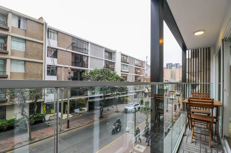 Marvelous 2BR with balcony Near Kennedy Park