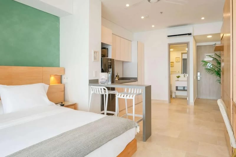 Remarkable 1BR w/ Ocean View in Crespo