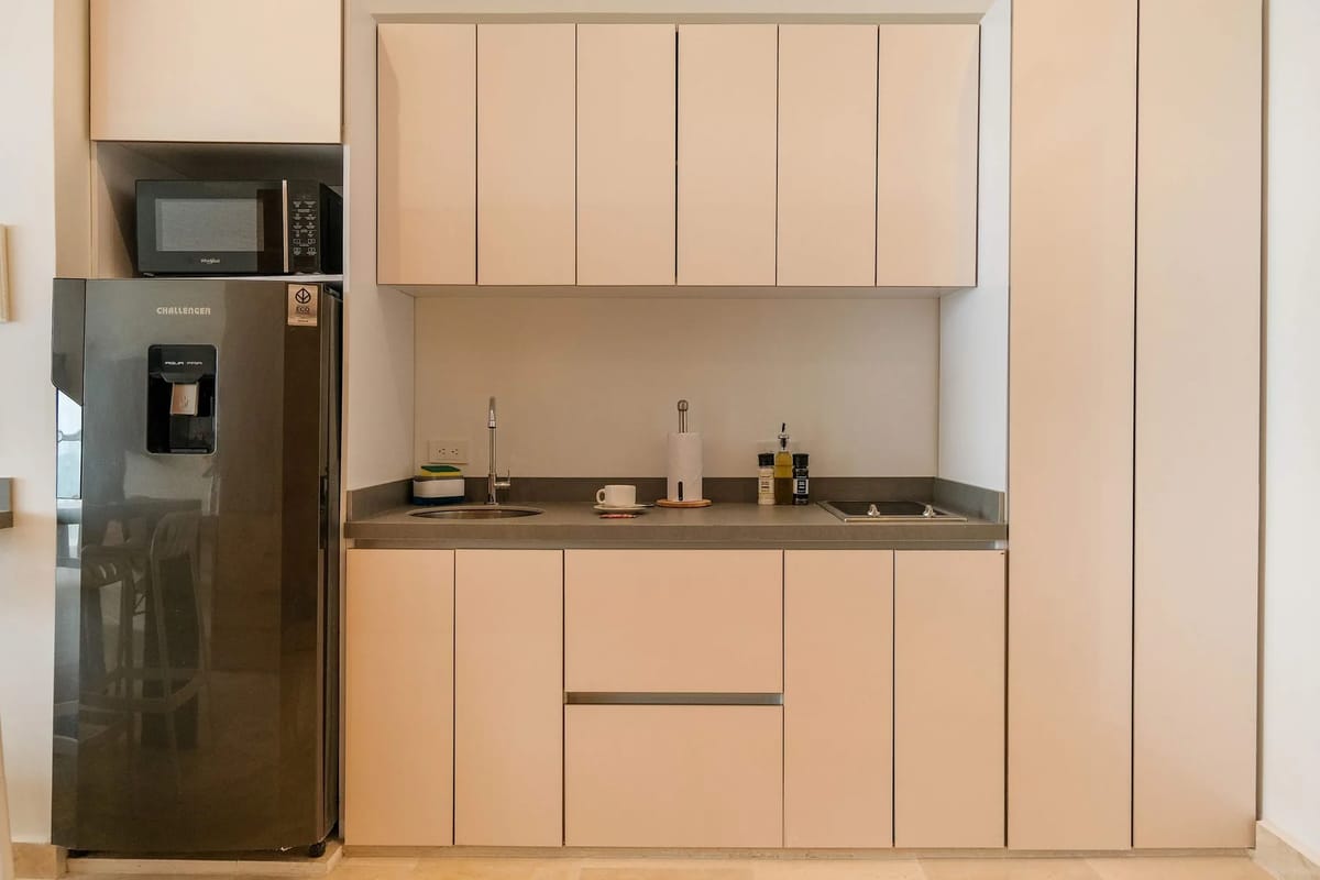 Remarkable 1BR w/ Ocean View in Crespo