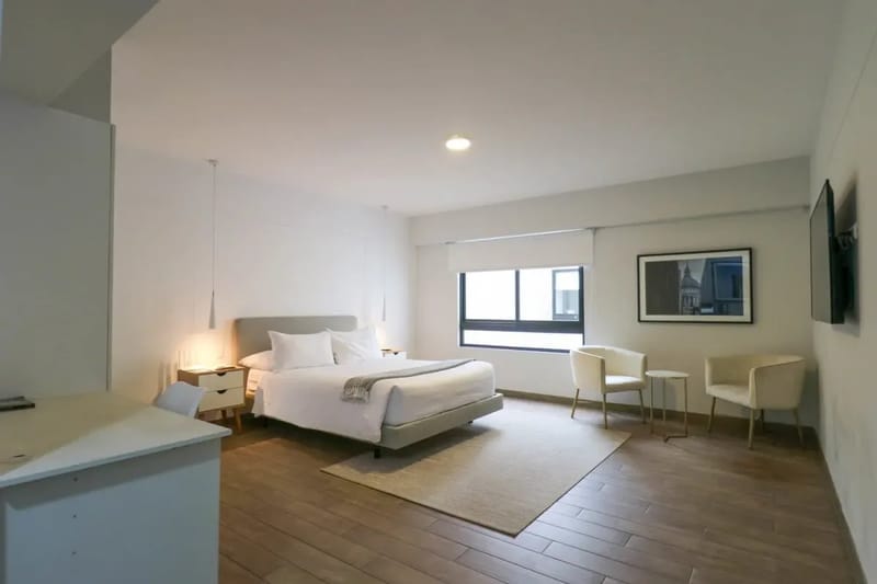 Astounding 2BR in Miraflores