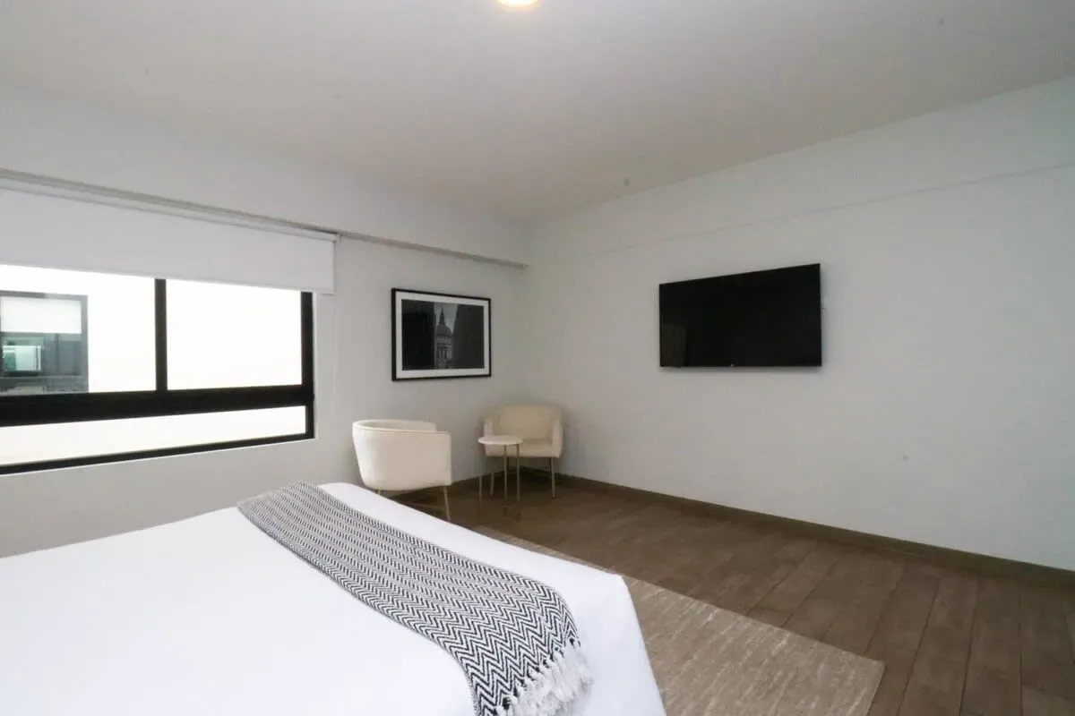 Astounding 2BR in Miraflores