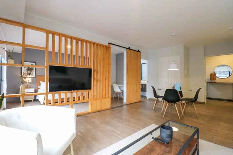 Astounding 2BR in Miraflores